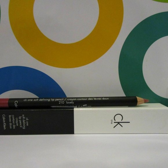 🌵3/$20🌵 Calvin Klein Ck One Soft Defining Lip Pencil 210 - Picture 5 of 5